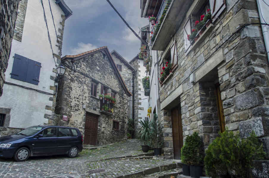 Comunidad Foral de Navarra 009 - Isaba.jpg